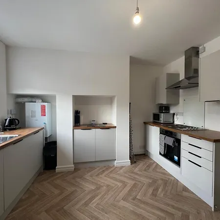 Cosy Fresh New Refurbished House Apartment Doncaster Exterior photo