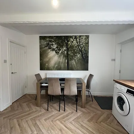 Cosy Fresh New Refurbished House Apartment Doncaster Exterior photo