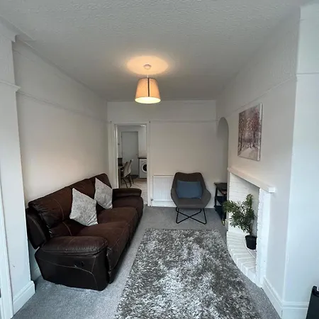 Cosy Fresh New Refurbished House Apartment Doncaster Exterior photo