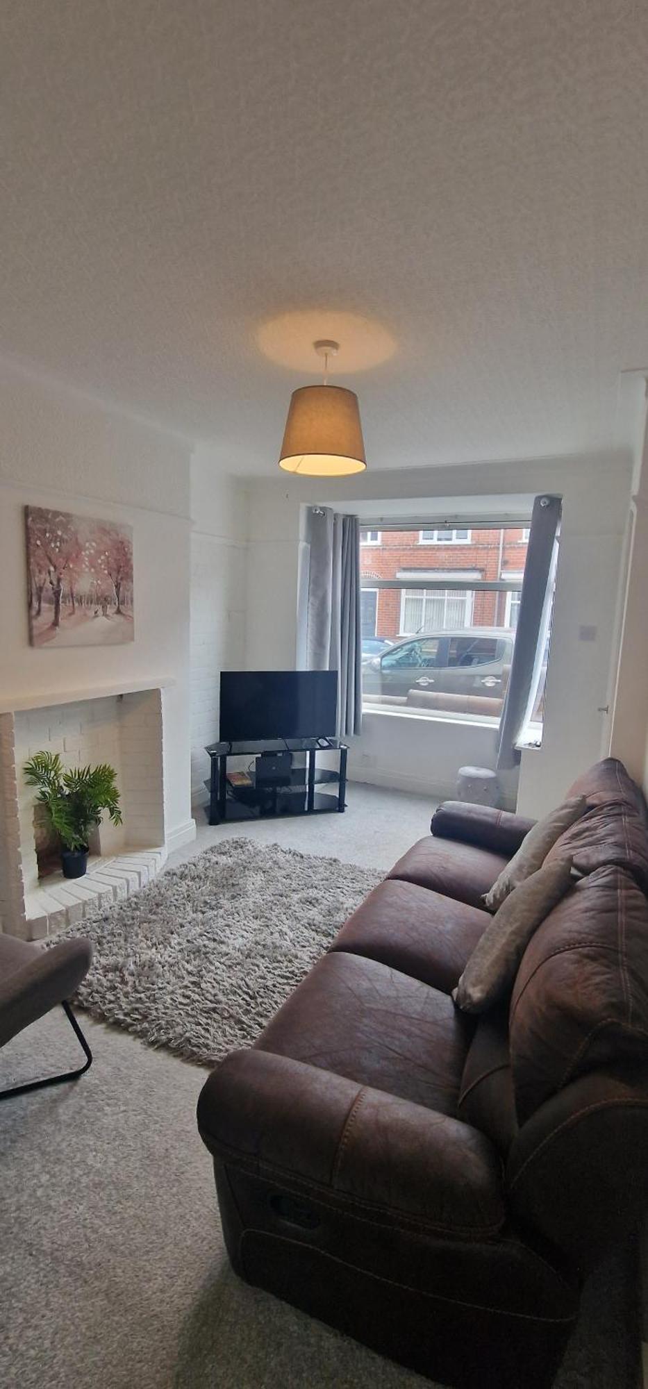 Apartment Cosy Fresh New Refurbished House