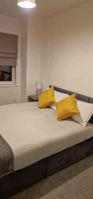 Cosy Fresh New Refurbished House *